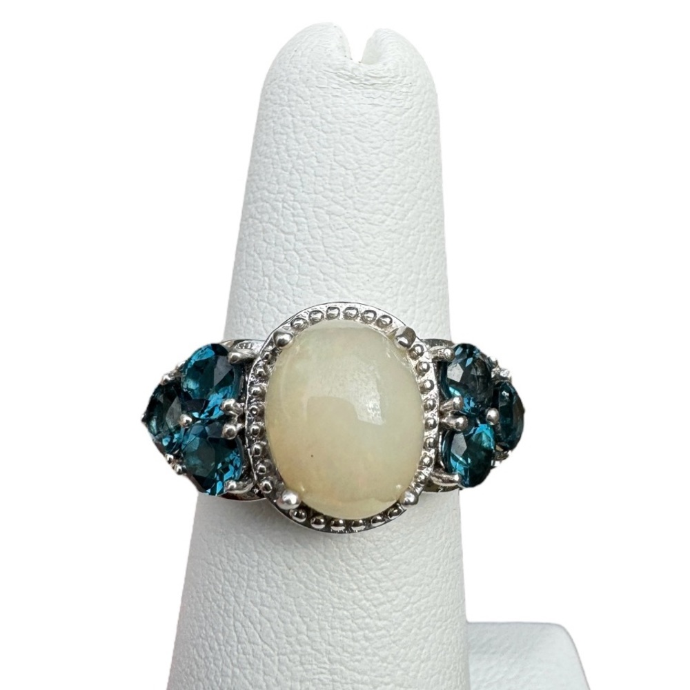 Vintage 925 sterling silver milky opal and blue topaz ring